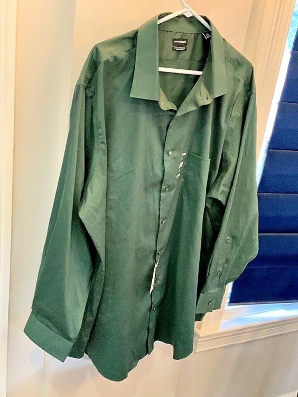 Van Heusen Ultra Wrinkle Free Big Fit Stretch Dress Shirt Green Shirt nwt size 3